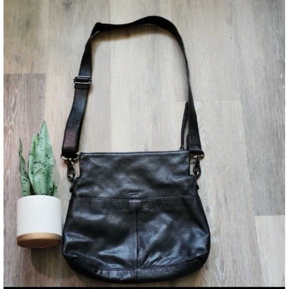 Sundance Margot Double Zip Top Fold Over Black Leather Crossbody Shoulder Bag